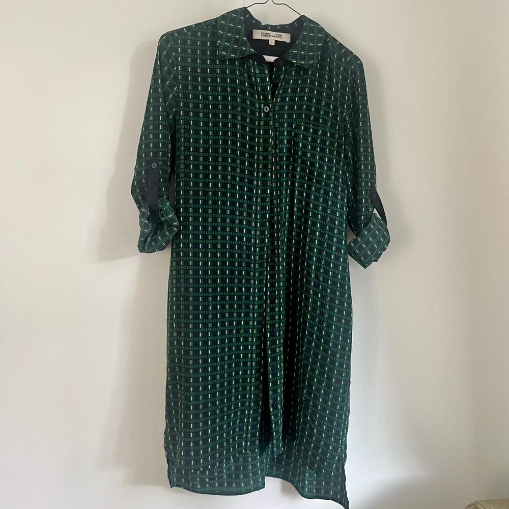 Diane Von Furstenberg DVF shirt dress